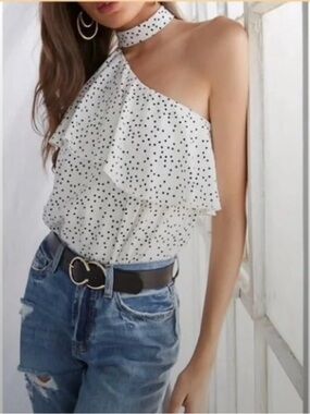 Women’s White One-Shoulder Polka Dot body suite small